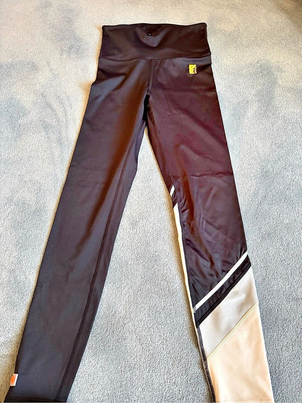 Fabletics Color Block Leggings in Black & White Like New